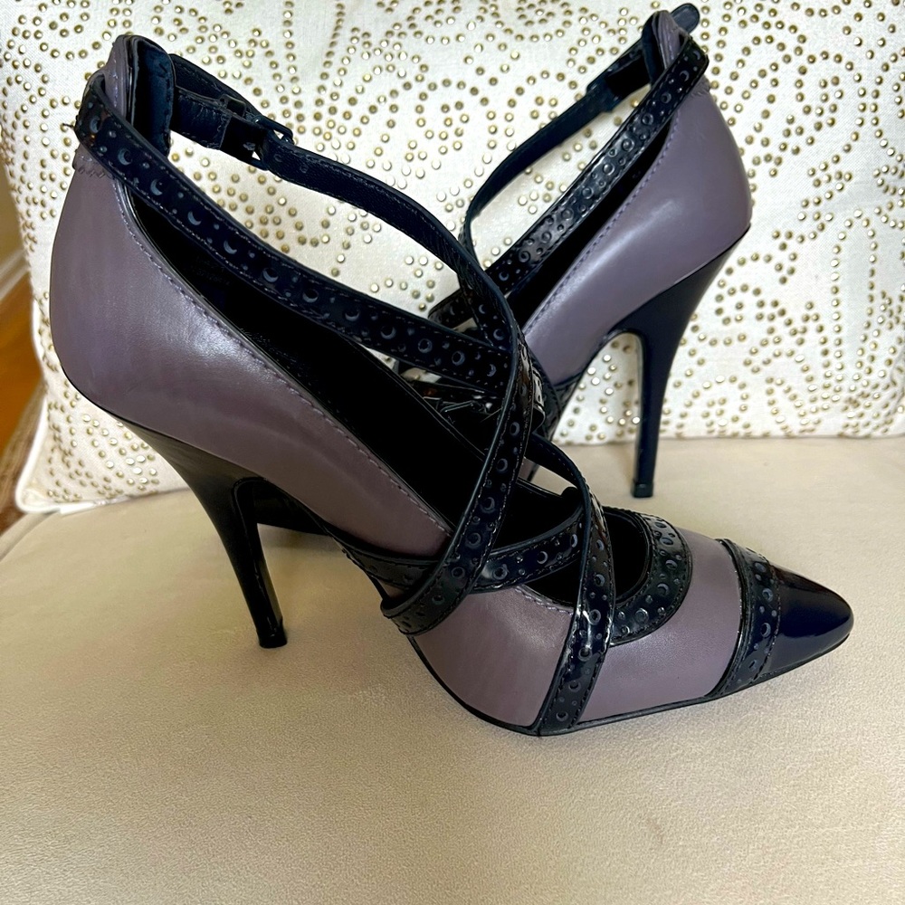Tory Burch Judith pump size 7